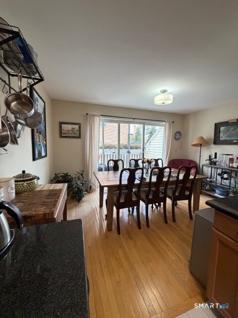 Building Photo - 101 Grove St