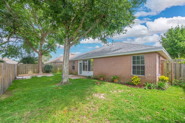 Building Photo - 107 Bay Tree Dr