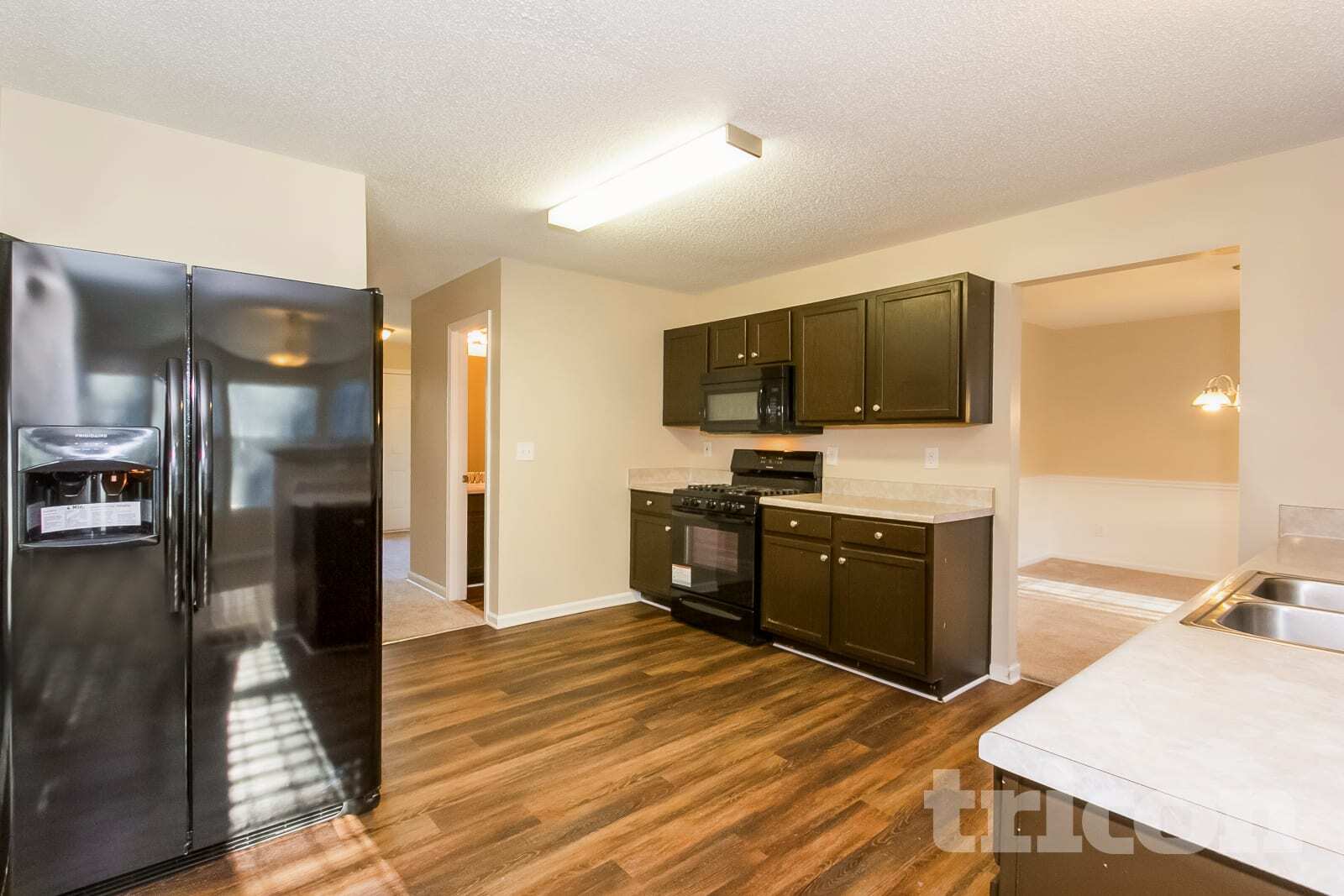 Building Photo - 2040 Smithfield Ave