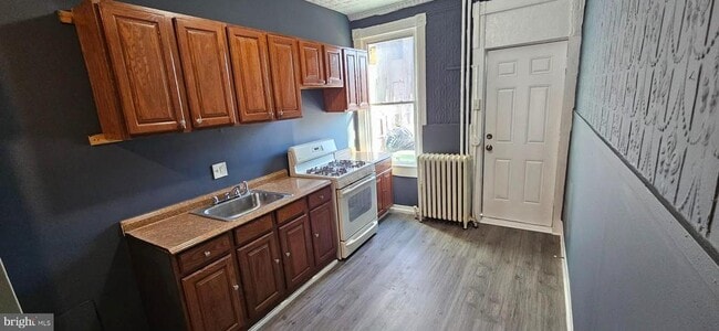 Building Photo - 1519 N Wolfe St