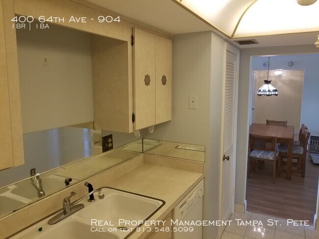 Building Photo - WATERFRONT CONDO ON ST PETE BEACH
