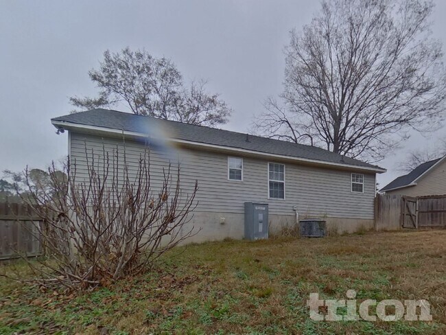 Building Photo - 109 Thornby Rd