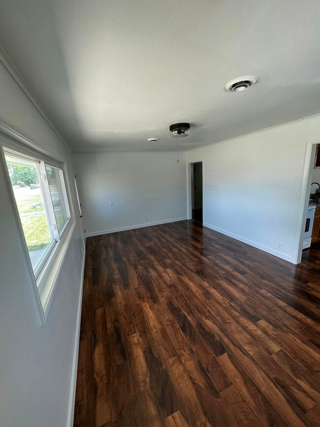 Building Photo - 336 Inverness Ave