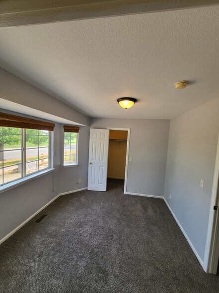 Room 2 - 2704 Breckenridge PL