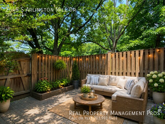 Building Photo - 2548 S Arlington Mill Dr
