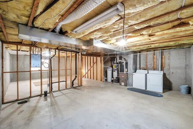 Building Photo - Peaceful Provo Townhome