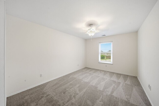 Building Photo - Spacious 5 Bedroom Home In Jenks West School District!
