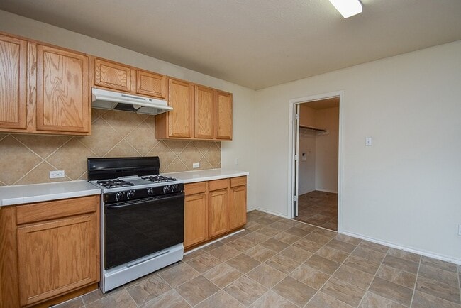 Building Photo - 18214 Olive Leaf Dr