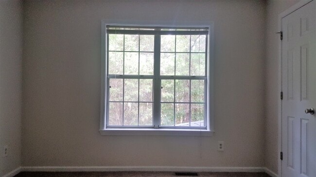 Building Photo - 6728 Bevington Ridge Rd