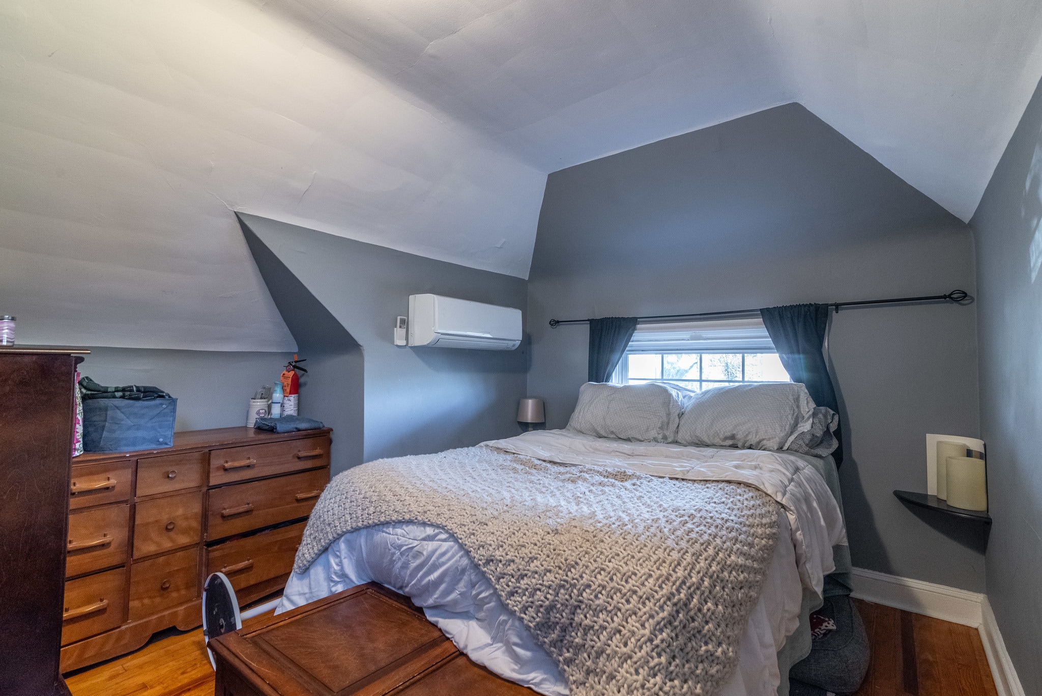 Bedroom - 322 Paxson Ave