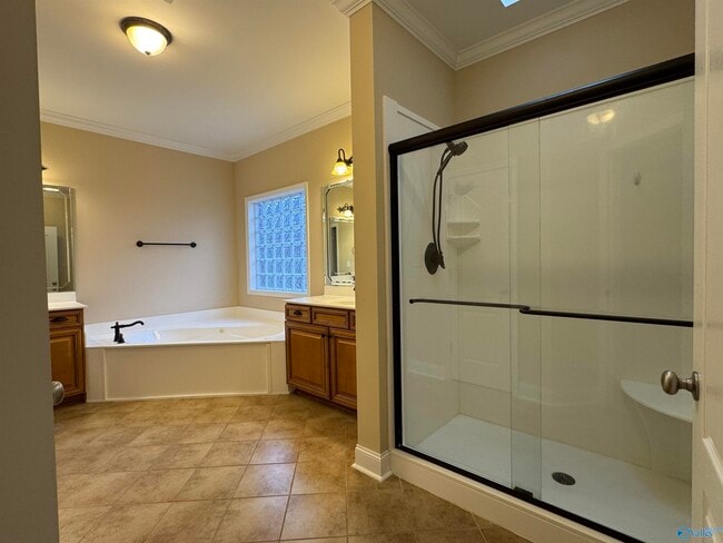 Building Photo - 2275 Towne Park Dr SW