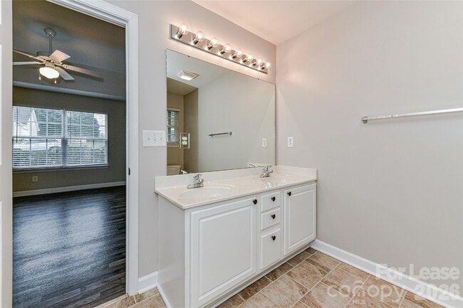 Building Photo - 7159 Marlin St