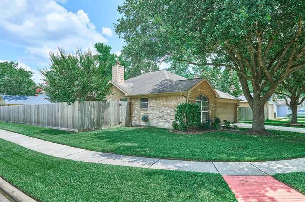 Building Photo - 5030 Deer Point Dr