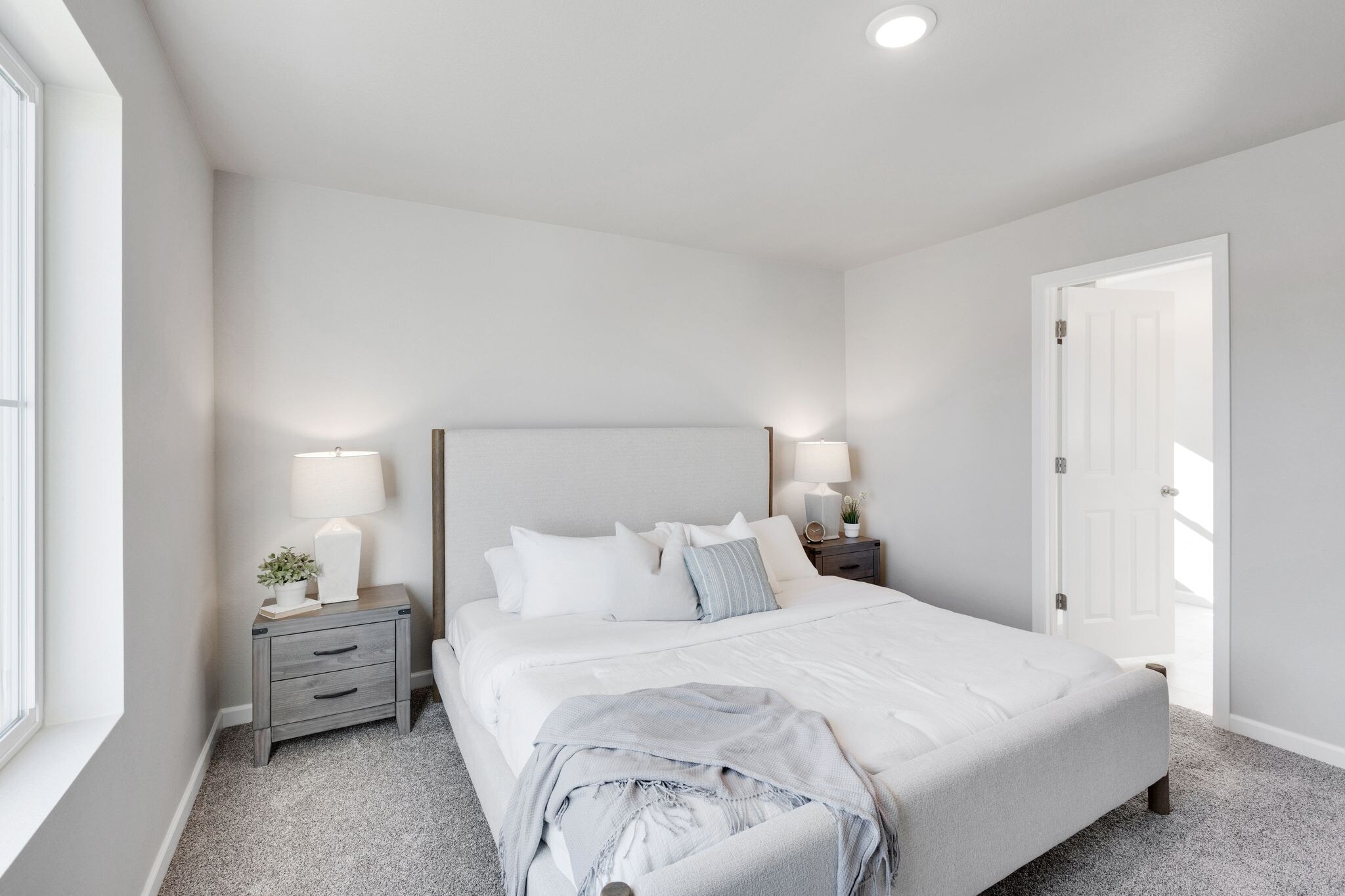 Building Photo - 1440 Coral Pl