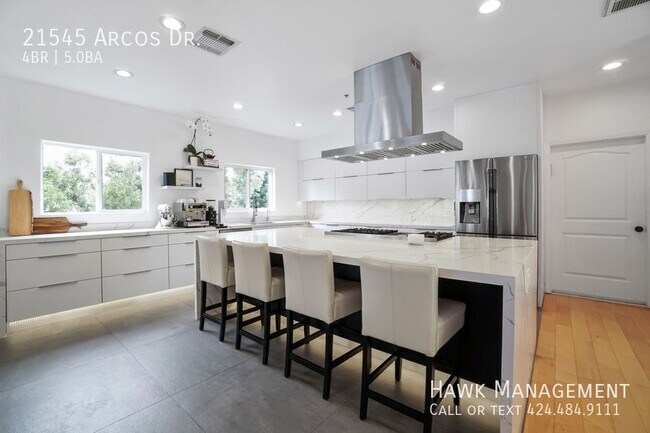 Building Photo - 21545 Arcos Dr