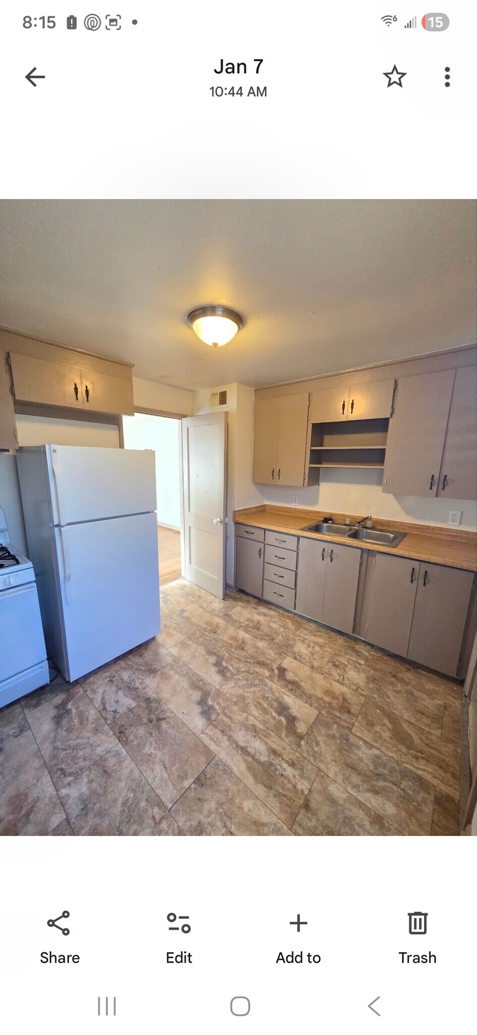 Building Photo - 412 Glen View Ct