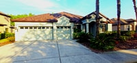 Building Photo - 7907 Hampton Lake Dr