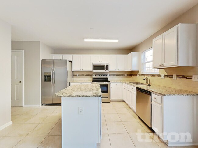 Building Photo - 4846 Autumn Oak Dr