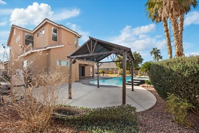 Building Photo - 6332 Peggotty Ave