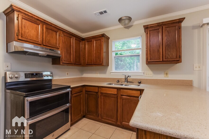 Building Photo - 9512 Vera Jones Ln
