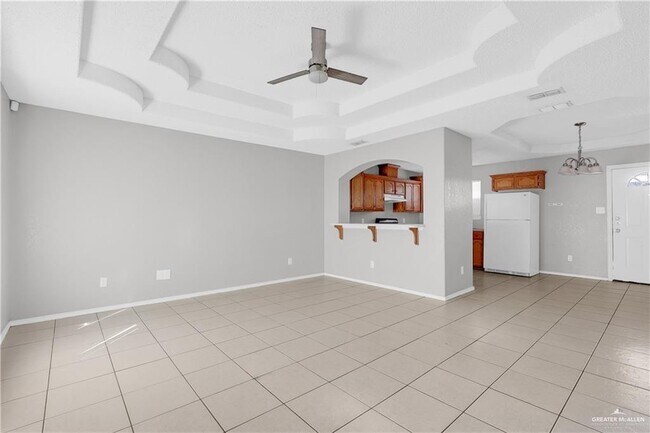 Building Photo - 1821 W Portales Dr