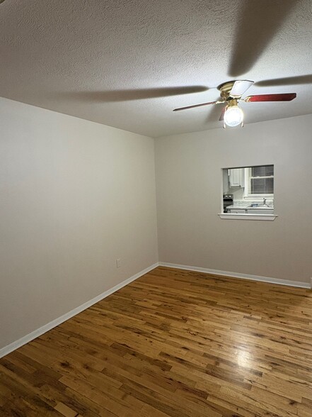Dining area with passthrough window - 43 Hiltbrand Rd