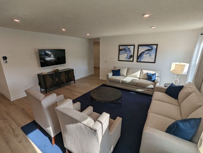 Building Photo - Brand New 3-Bedroom Model Home in Eagle Ri...