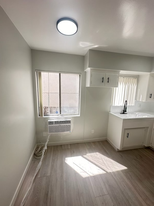 Building Photo - 7255 Jordan