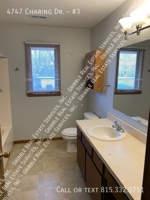 Building Photo - 4747 Charing Dr