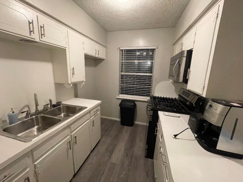 Building Photo - 3817 Titan Trail