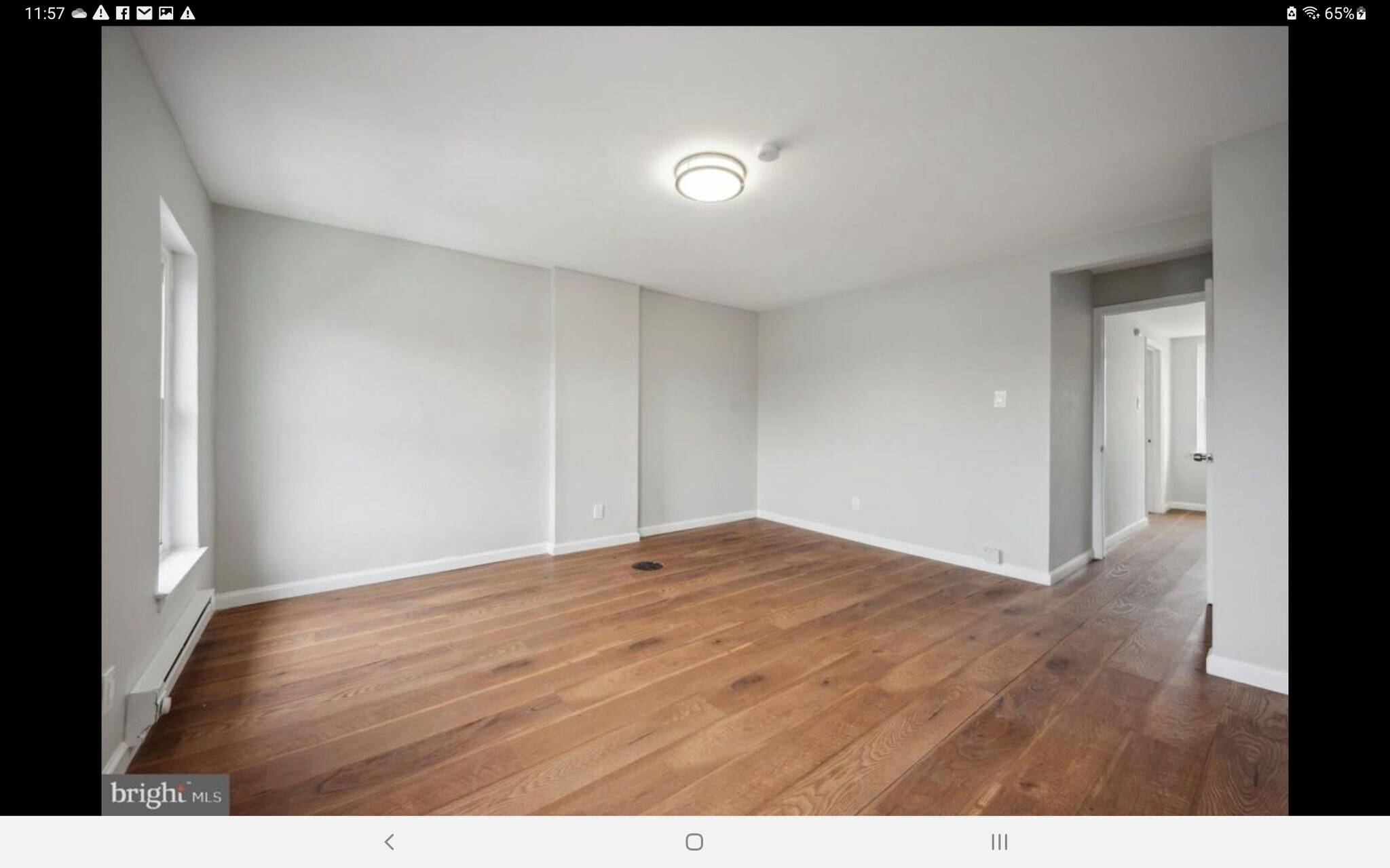 Bedroom - 627 George St