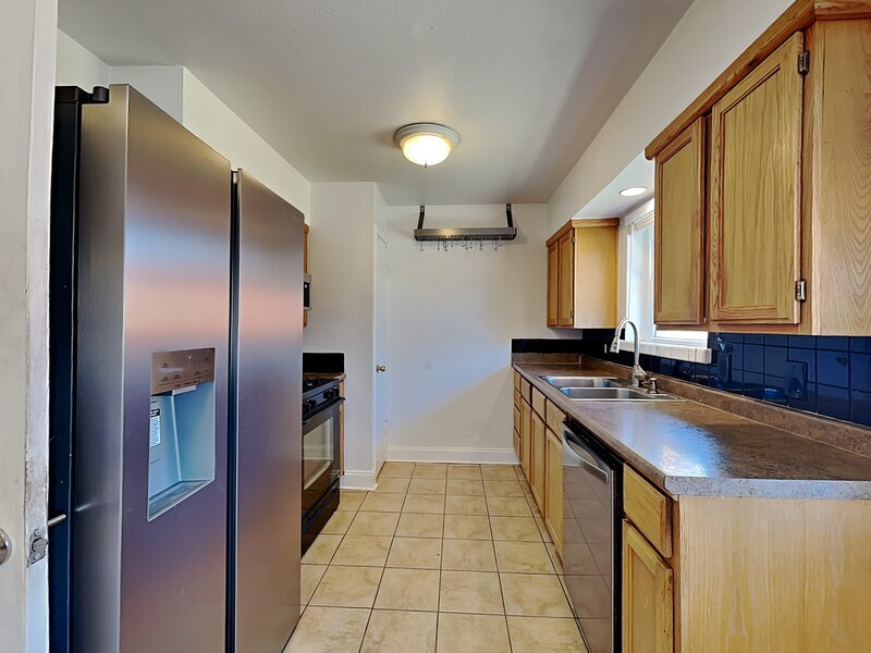 Building Photo - 1814 Glenwick Ln