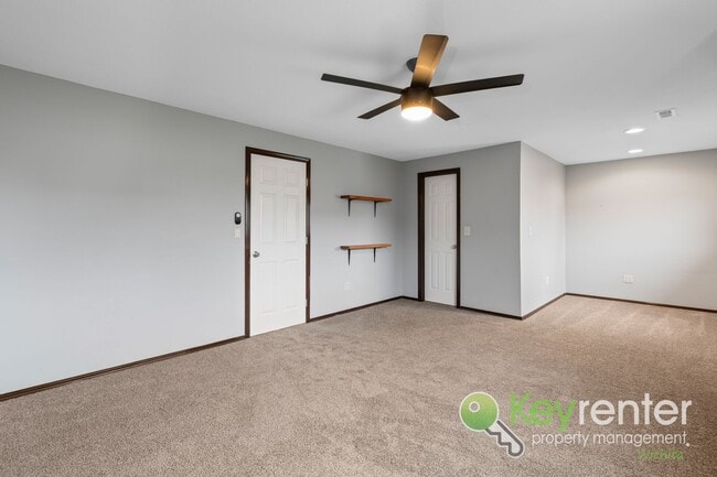 Building Photo - Beautiful 4 Bedroom 3 Bath | Goddard School District