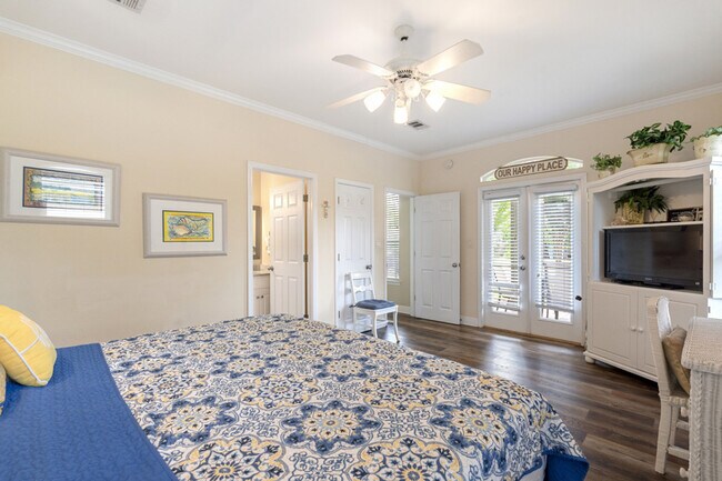 Building Photo - 9 Amber Cove