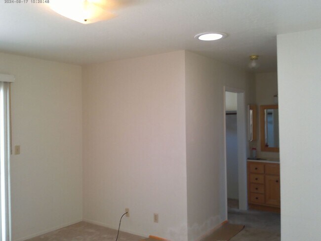 Building Photo - Sunset Terrace 3 bedroom, 2 bath house, 2 car garage in Los Osos