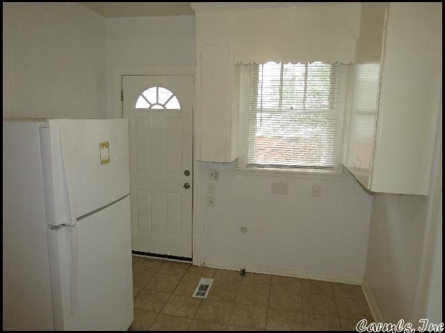 Building Photo - 4115 C St