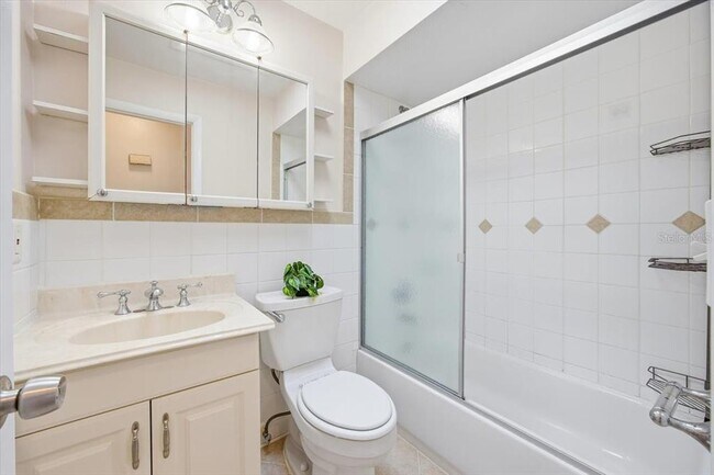 Building Photo - 5681 Tulip Ave