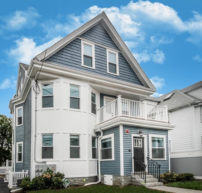 Building Photo - 43 Cypress St