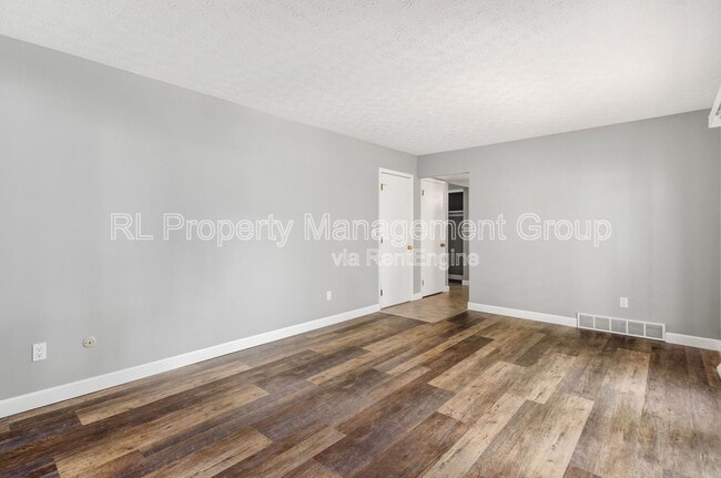 Building Photo - 5951 Als Ct