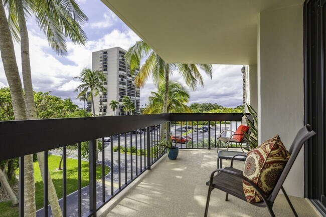 Building Photo - 2400 Presidential Way