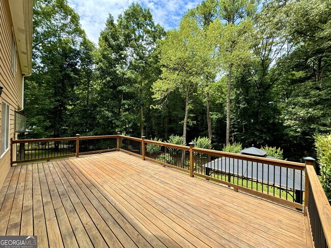 Building Photo - 155 Autumn Moon Trail