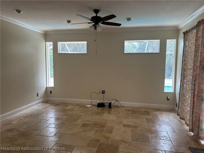 Building Photo - 4536 Darnell Dr