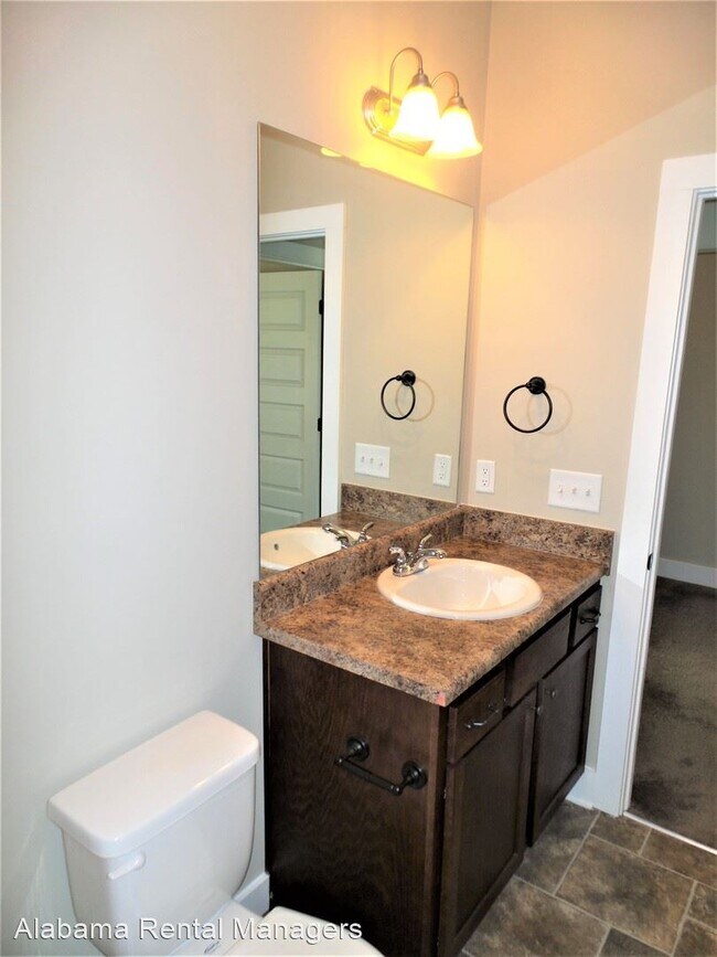 Building Photo - 4 br, 2 bath House - 14461 Griffin Street