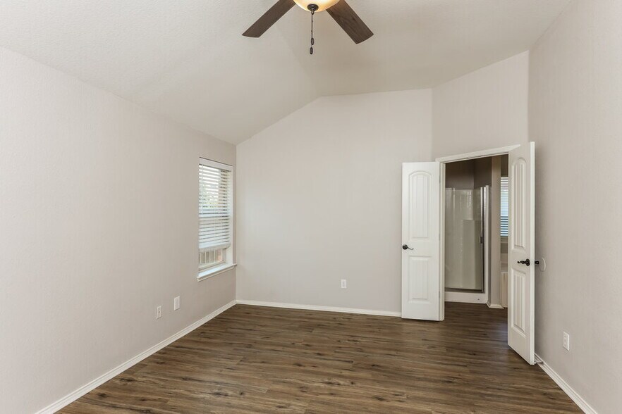 Building Photo - 4525 Grainland Ct