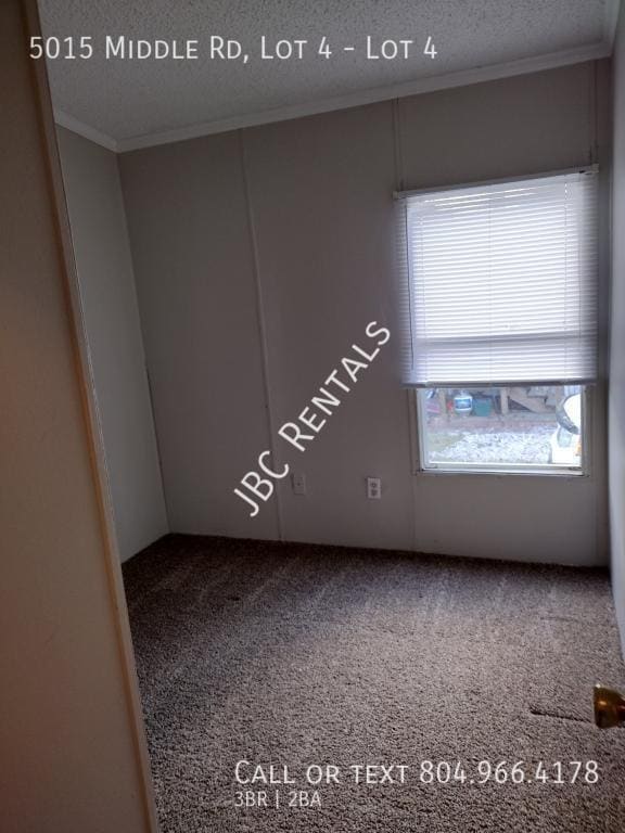 Building Photo - 5015 Middle Rd