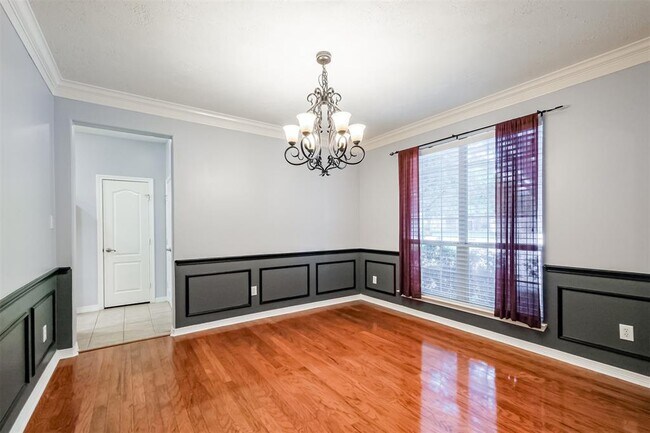 Building Photo - 24506 Screech Owl Ct