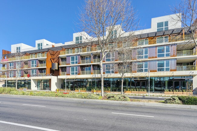 Building Photo - Begonia Place