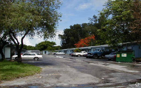 Boston market fort lauderdale fl Our Fort Lauderdale Office. Laced with miles of waterways and 40, resident yachts, Fort Lauderdale is known as both the Venice of America and the “Yachting Capital of the World.”.