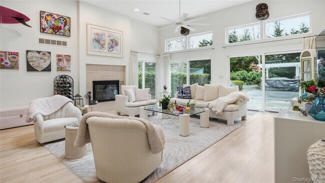 Building Photo - 15 Blueberry Ln