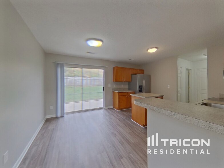 Building Photo - 325 Hampton Ridge Dr